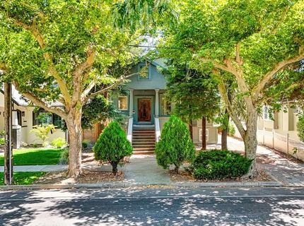 5314 J St, Sacramento, CA 95819 Photo