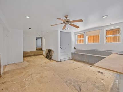 5314 J St, Sacramento, CA 95819 Photo