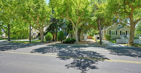 5314 J St, Sacramento, CA 95819 Photo