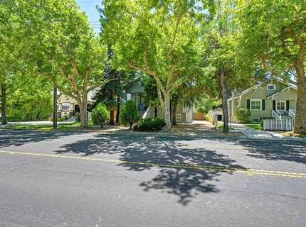 5314 J St, Sacramento, CA 95819 Photo