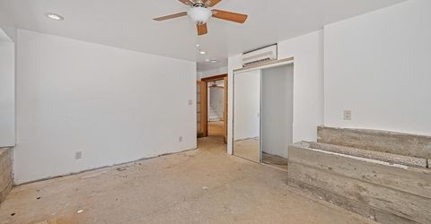 5314 J St, Sacramento, CA 95819 Photo