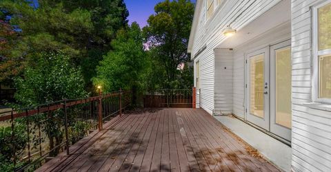 5314 J St, Sacramento, CA 95819 Photo