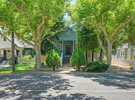 5314 J St, Sacramento, CA 95819 Photo