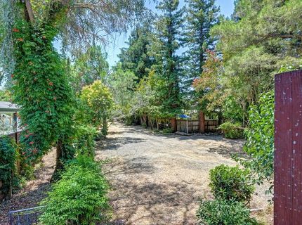 5314 J St, Sacramento, CA 95819 Photo