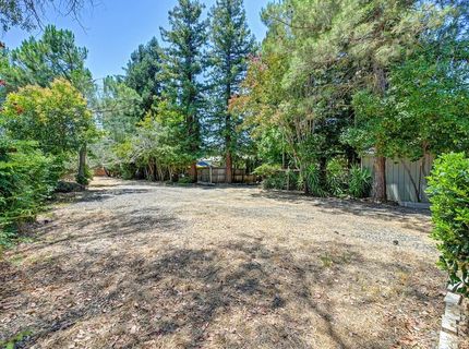 5314 J St, Sacramento, CA 95819 Photo