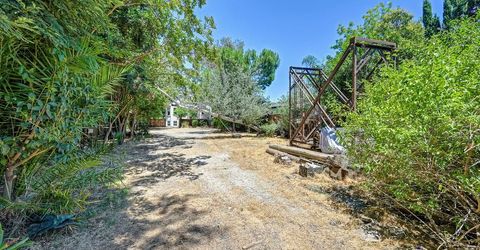 5314 J St, Sacramento, CA 95819 Photo