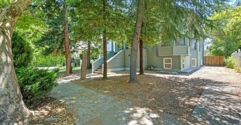 5314 J St, Sacramento, CA 95819 Photo