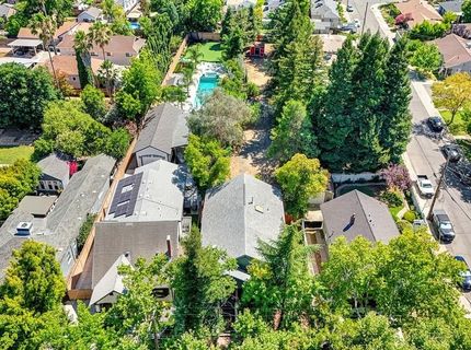 5314 J St, Sacramento, CA 95819 Photo