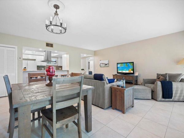 13334 Polo Club Road, Unit 226, Wellington, FL 33414