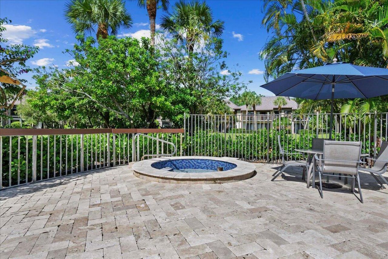 13334 Polo Club Road, Unit 226, Wellington, FL 33414 Photo