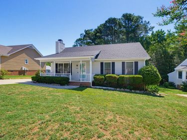 3532 Castlegate Drive, Raleigh, NC 27616