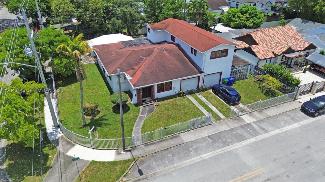 1000 NW 47th St , Miami, FL 33127 Photo