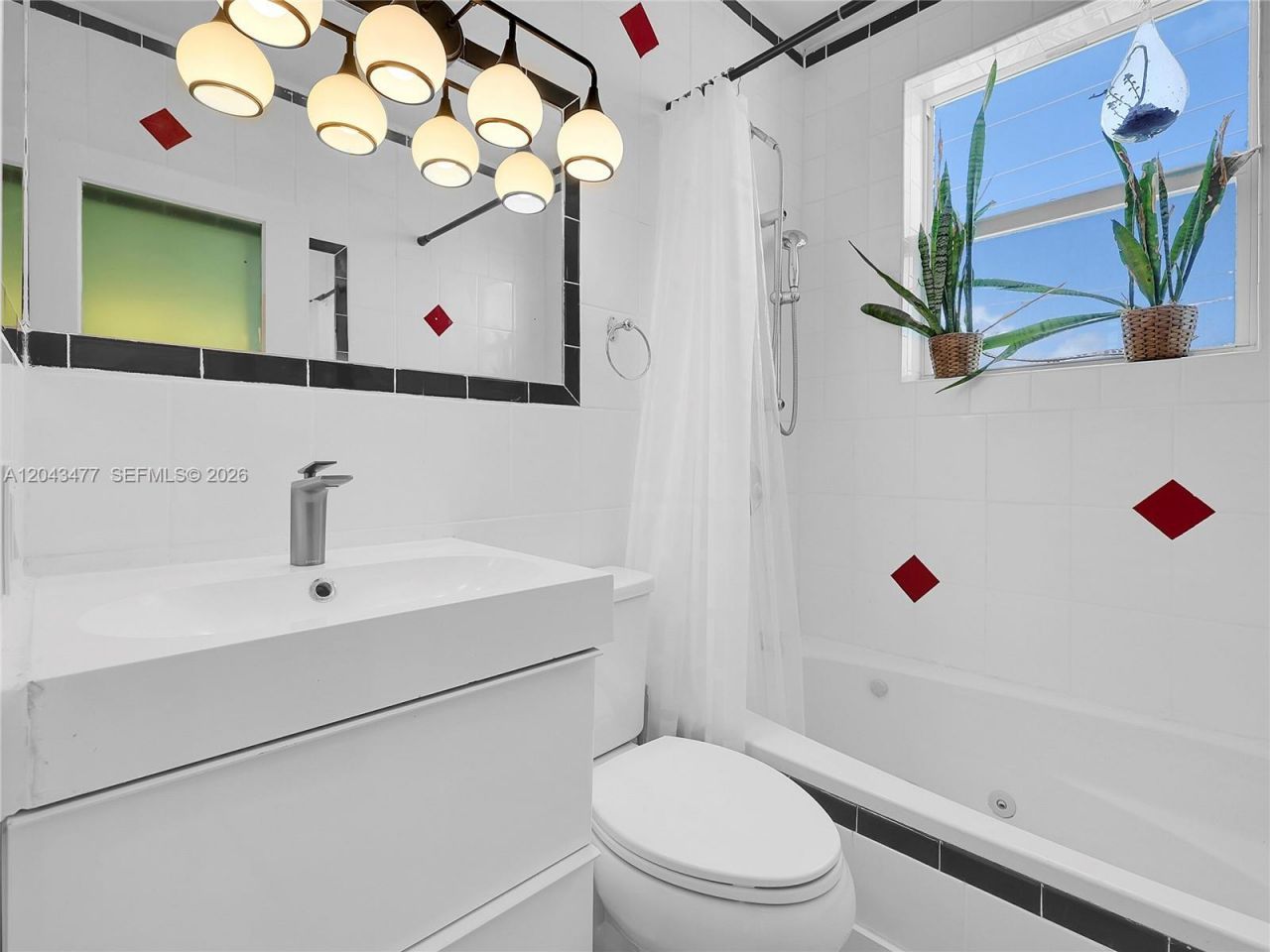 1618 Michigan Ave, Unit 25, Miami Beach, FL 33139 Photo