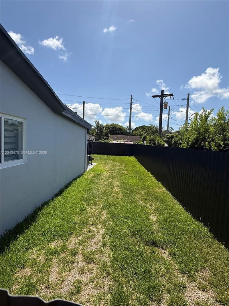 225 SW 76th Ct , Unit 227, Miami, FL 33144 Photo