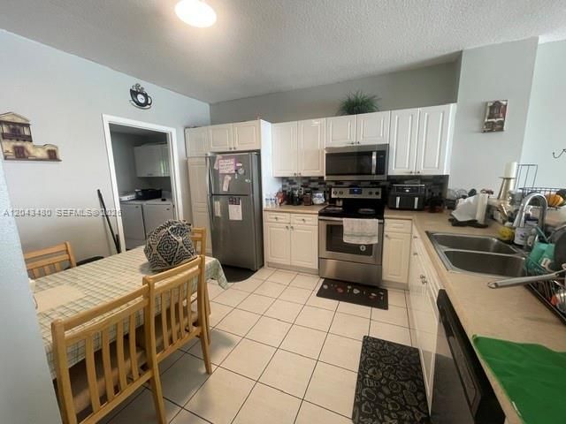 17050 N Bay Rd, Unit 407, Sunny Isles Beach, FL 33160 Photo