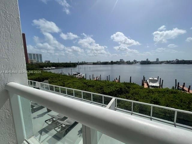 17050 N Bay Rd, Unit 407, Sunny Isles Beach, FL 33160 Photo