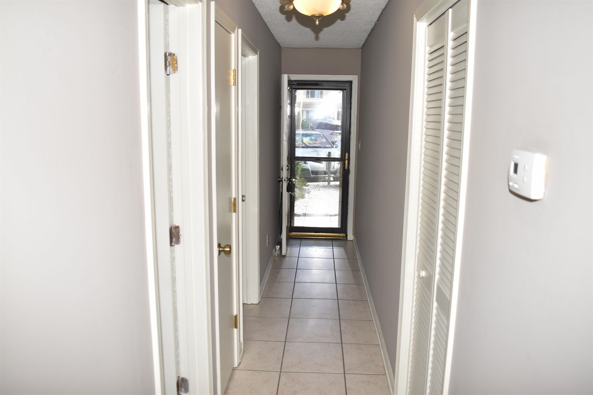510 Fairwood Lakes Dr. Photo 12