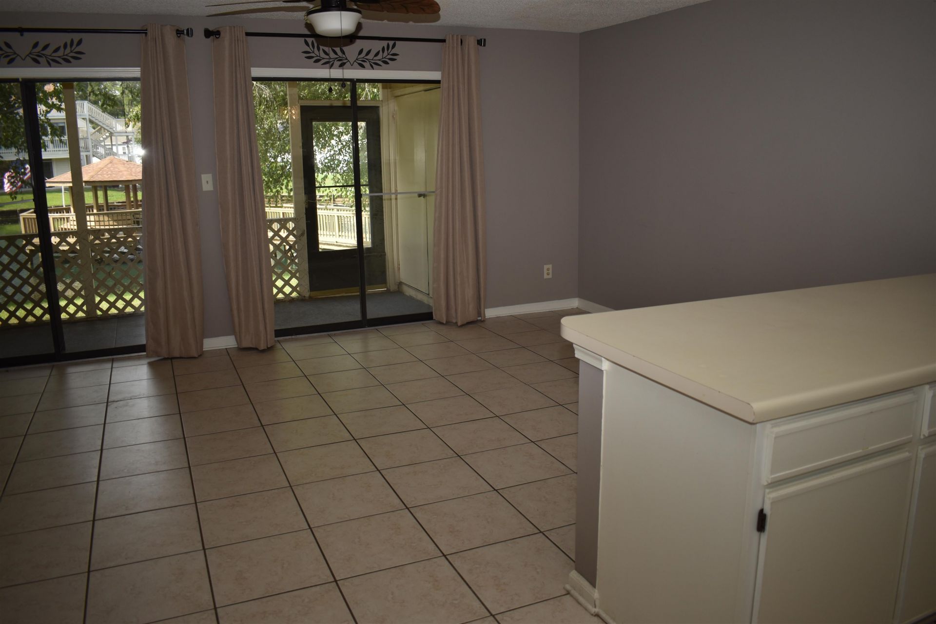 510 Fairwood Lakes Dr. Photo 4
