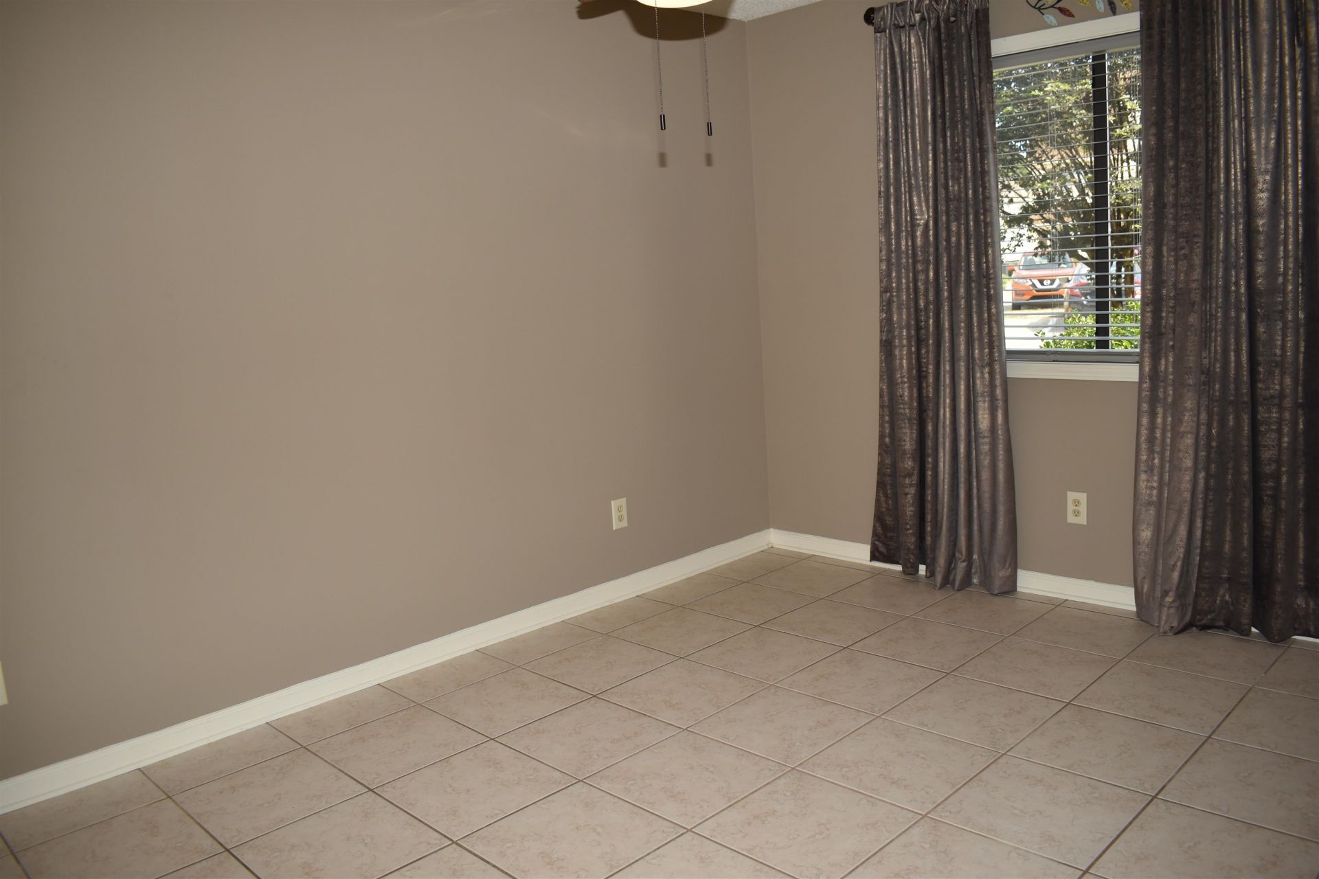 510 Fairwood Lakes Dr. Photo 9
