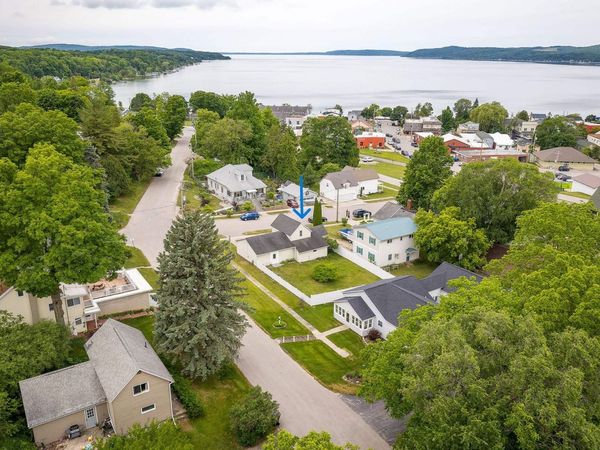 323 Benzie Court, Beulah, MI 49617