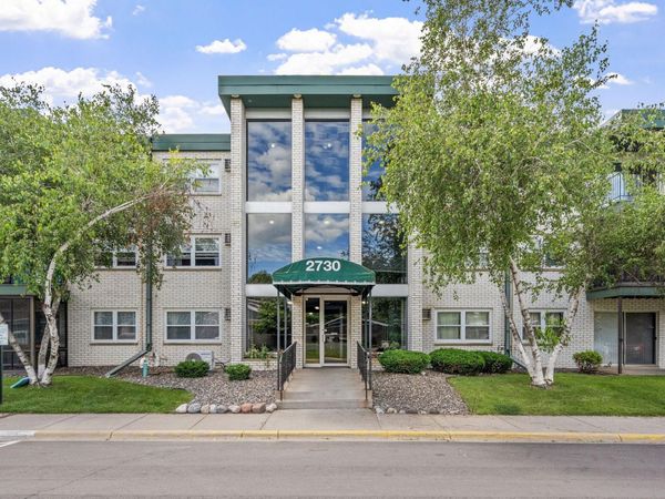 2730 Dale Street N, Unit D115, Roseville, MN 55113
