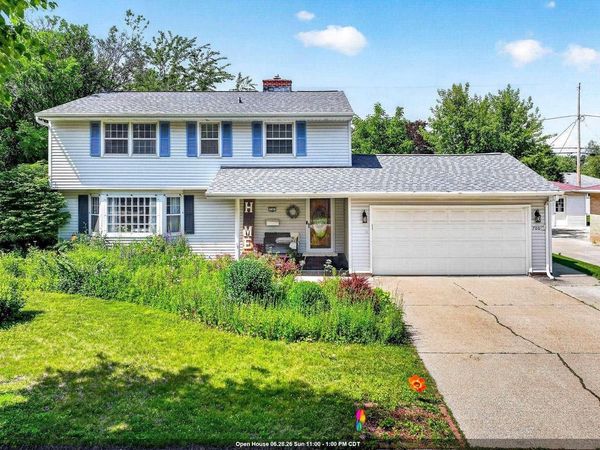 700 E LINDBERGH STREET, Appleton, WI 54911