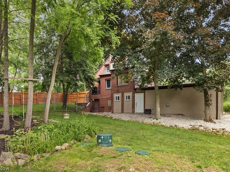 1942 Edwards Drive, Akron, OH 44306 Photo 41