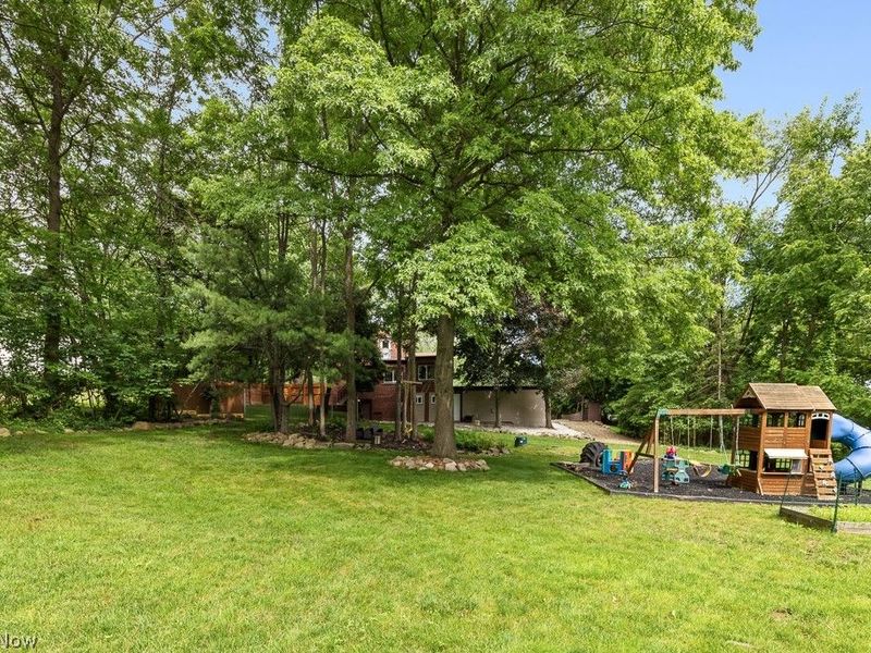 1942 Edwards Drive, Akron, OH 44306 Photo 44
