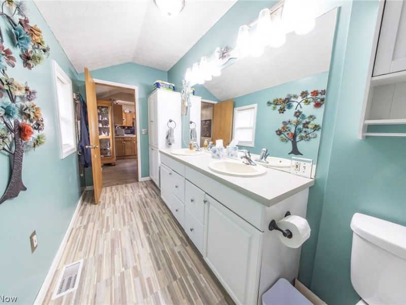 228 Liberty Street, Spencer, OH 44275 Photo 12