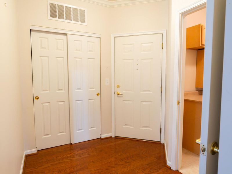 990 Mistflower Lane, Florence, KY 41042 Photo 5