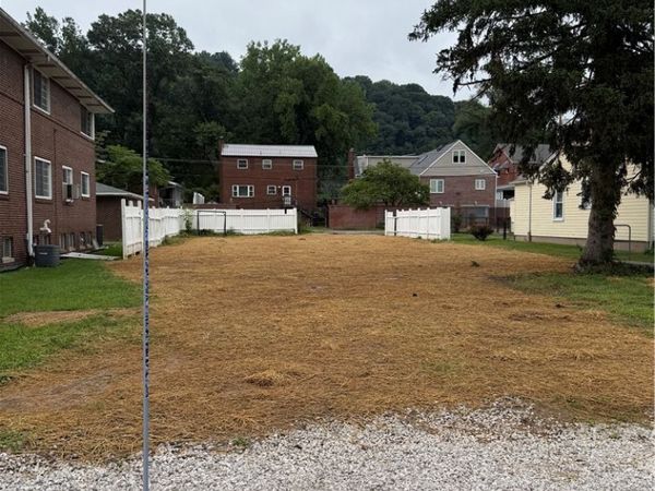3804 Virginia Avenue, Charleston, WV 25304