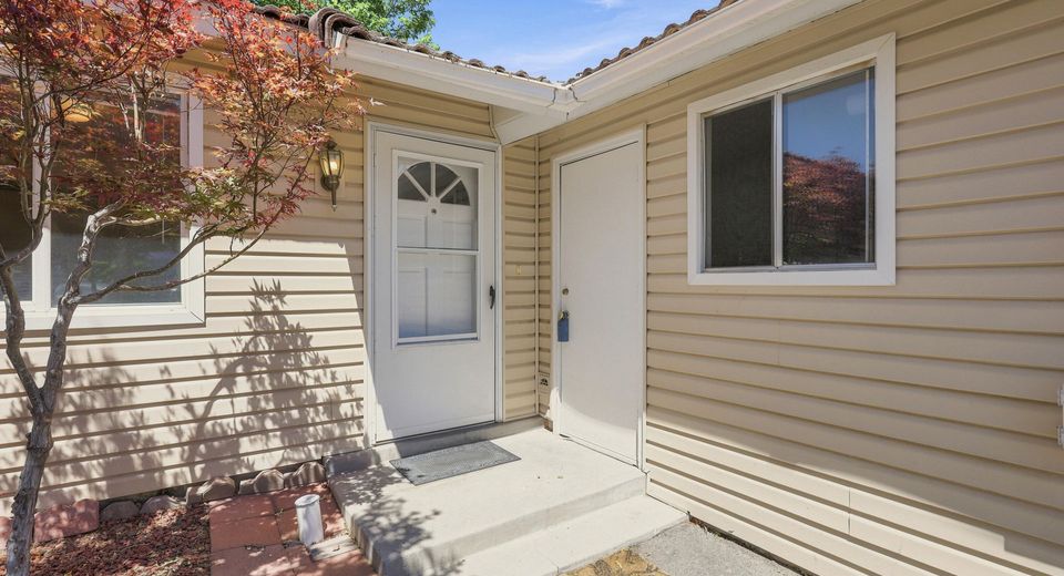 1119 Bradley Square, Sparks, NV 89434 Photo