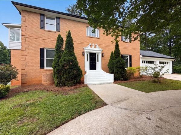 211 Blake Street , Lawrenceville, GA 30046