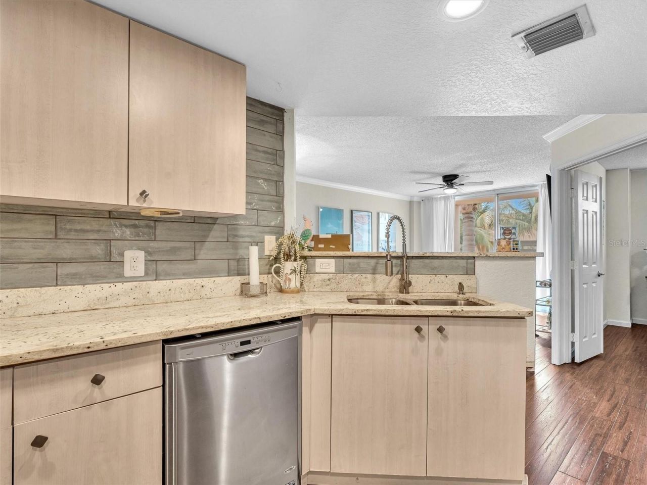 1801 N Flagler Drive , Unit 416, West Palm Beach, FL 33407 Photo