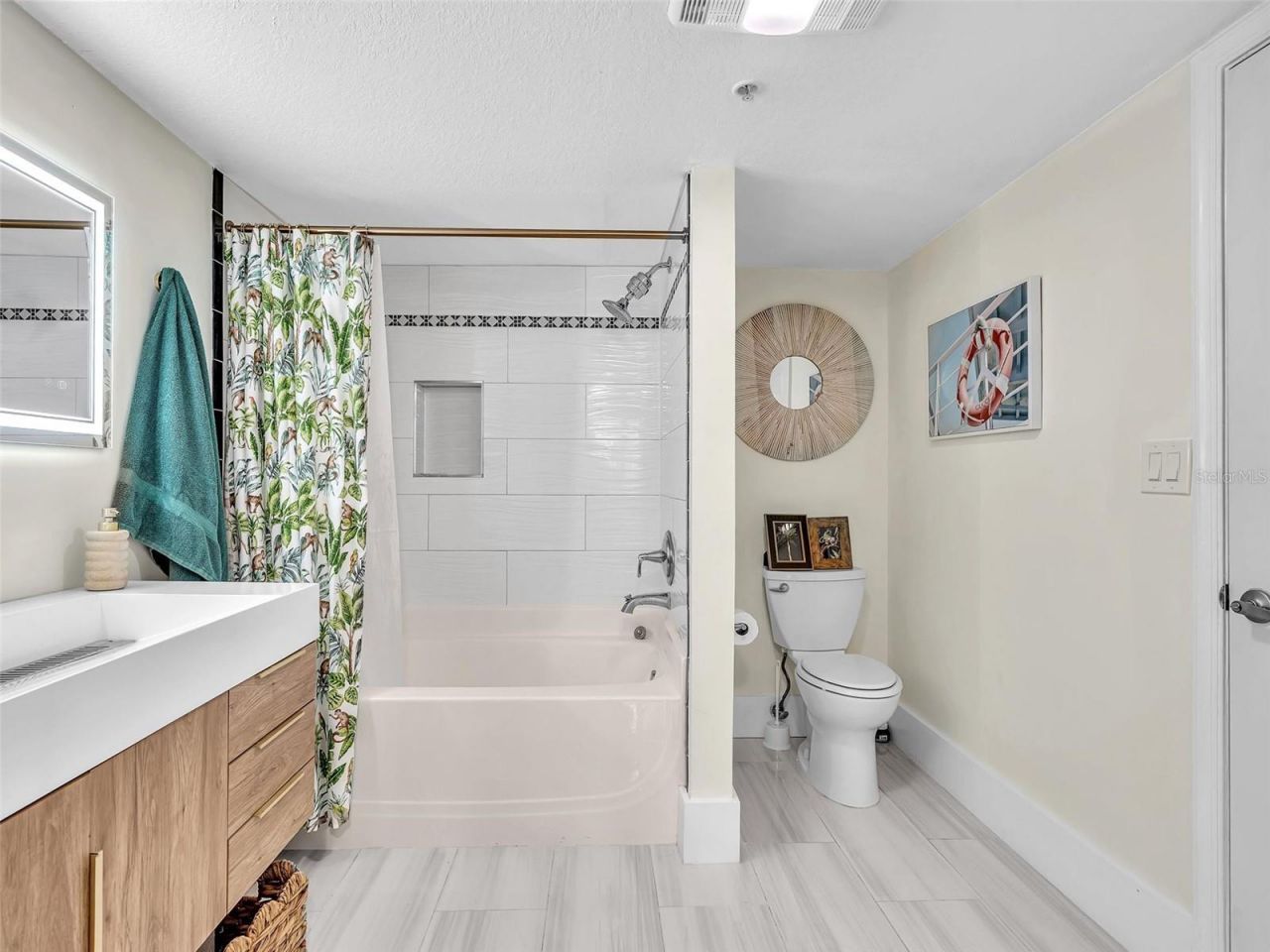 1801 N Flagler Drive , Unit 416, West Palm Beach, FL 33407 Photo