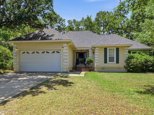 3092 Kings Ct., Little River, SC 29566