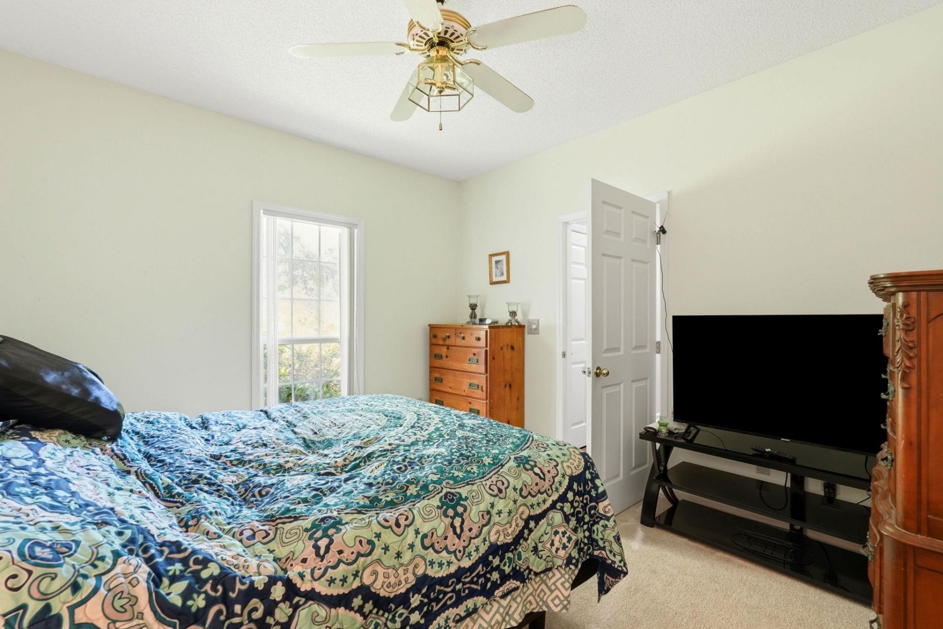 3092 Kings Ct. Photo 18