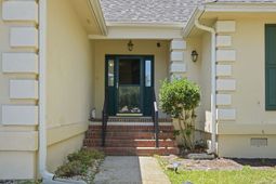 3092 Kings Ct. photo 4