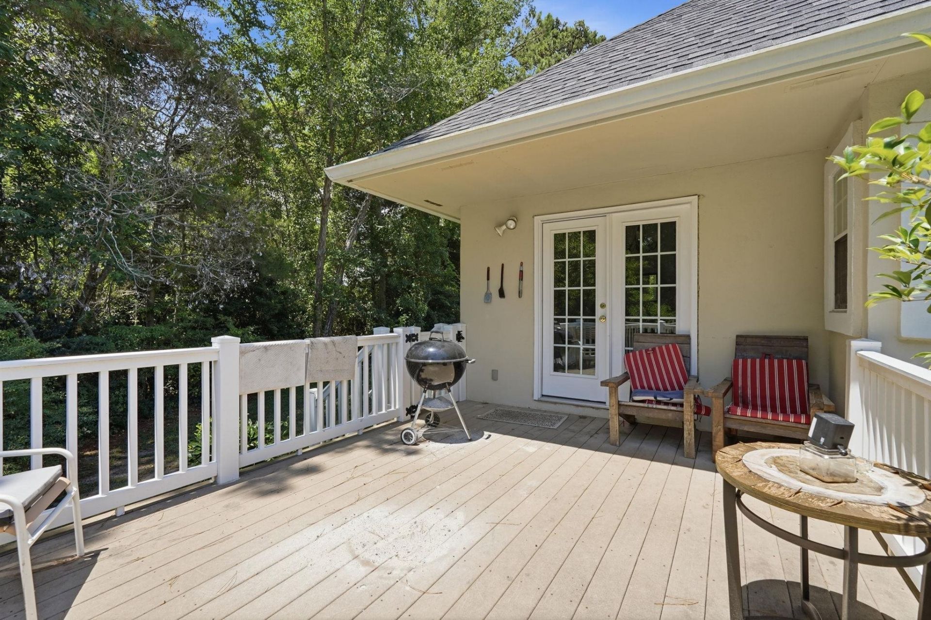 3092 Kings Ct. Photo 28