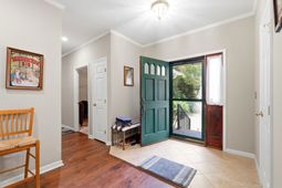 3092 Kings Ct. photo 4