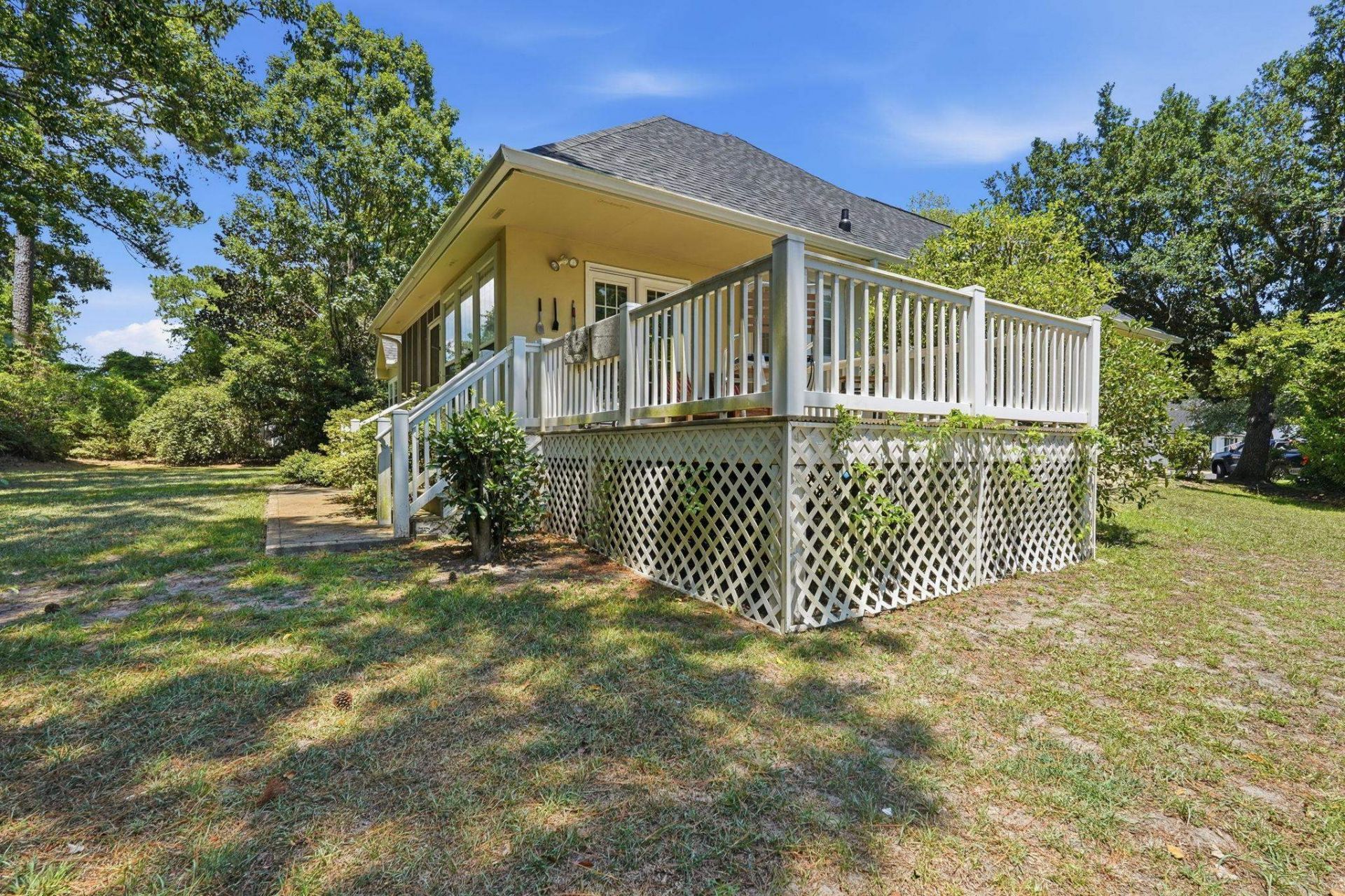 3092 Kings Ct. Photo 31
