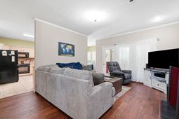 3092 Kings Ct. photo 4