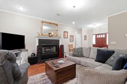 3092 Kings Ct. photo 4