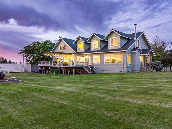 63531 Gentry Loop, Bend, OR 97701