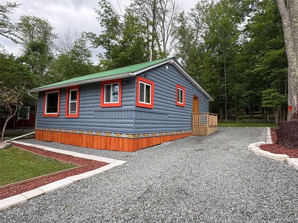 15 W Delaware Place , Bethel, NY 12720