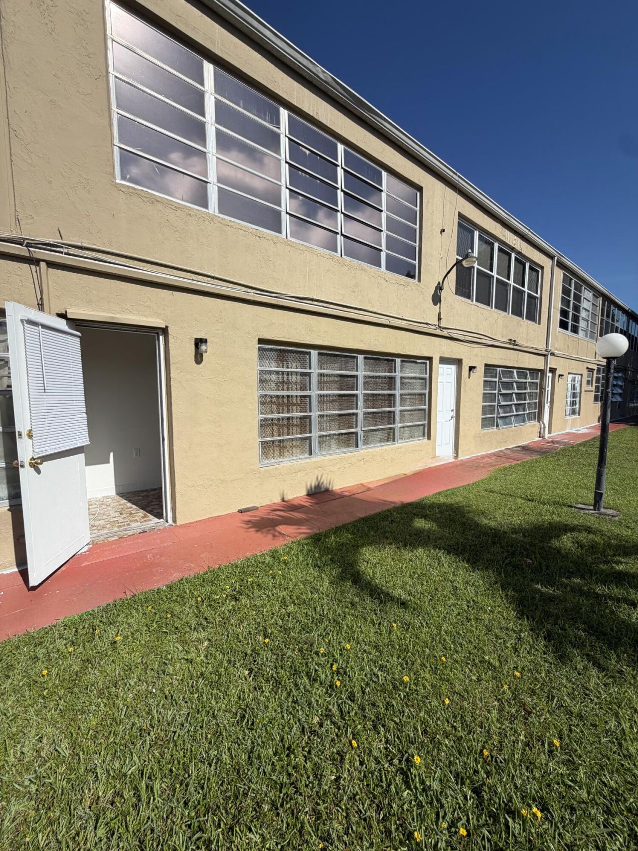 20330 NE 2nd Avenue, Unit D-5, Miami Gardens, FL 33179 Photo