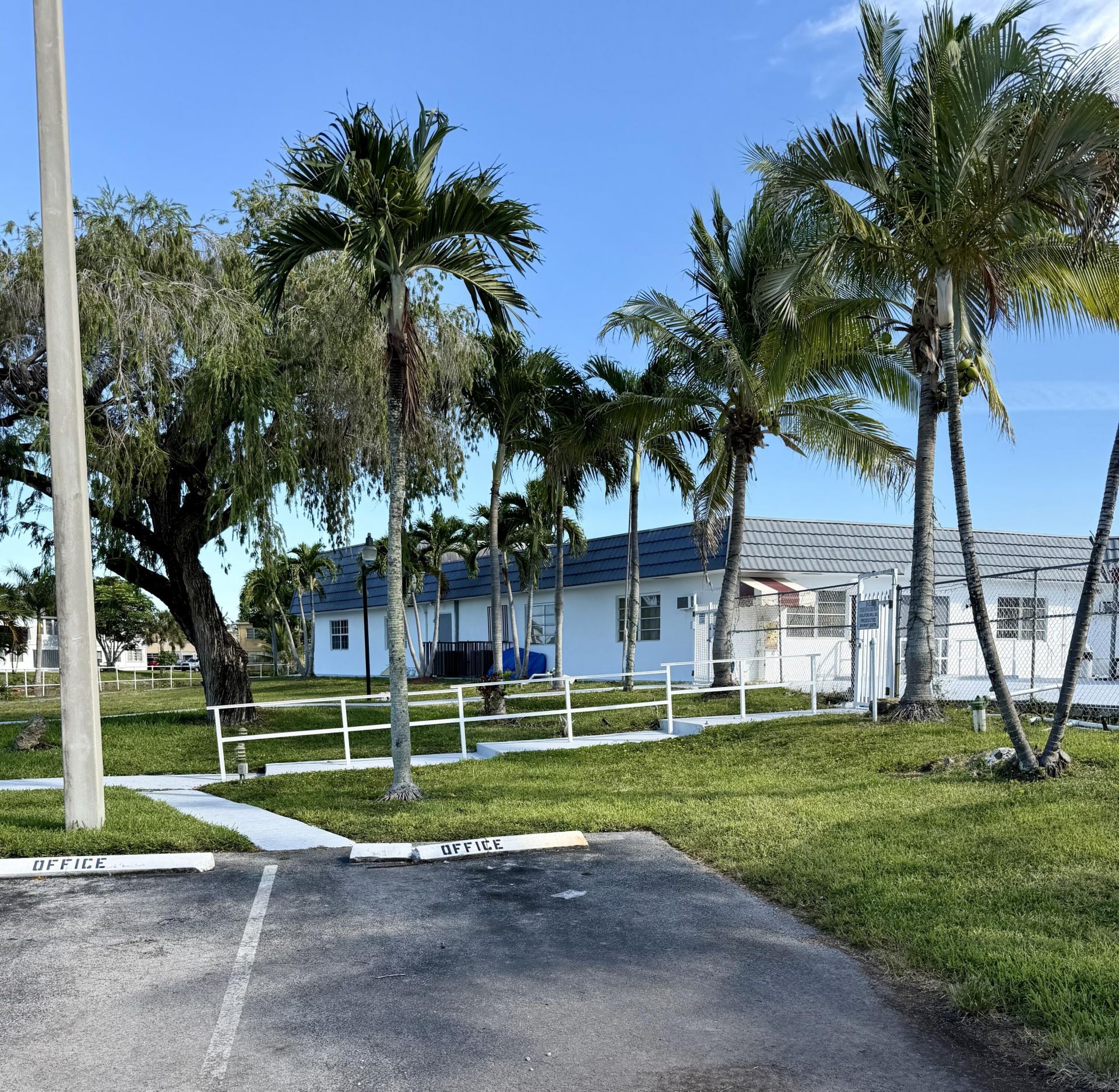 20330 NE 2nd Avenue, Unit D-5, Miami Gardens, FL 33179 Photo