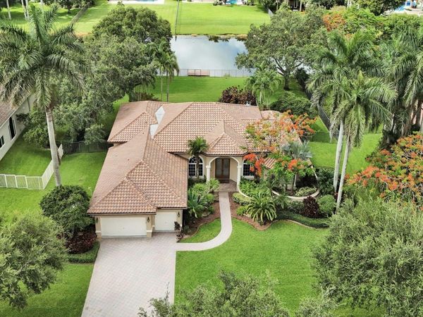 10324 SW 26th Street, Davie, FL 33324