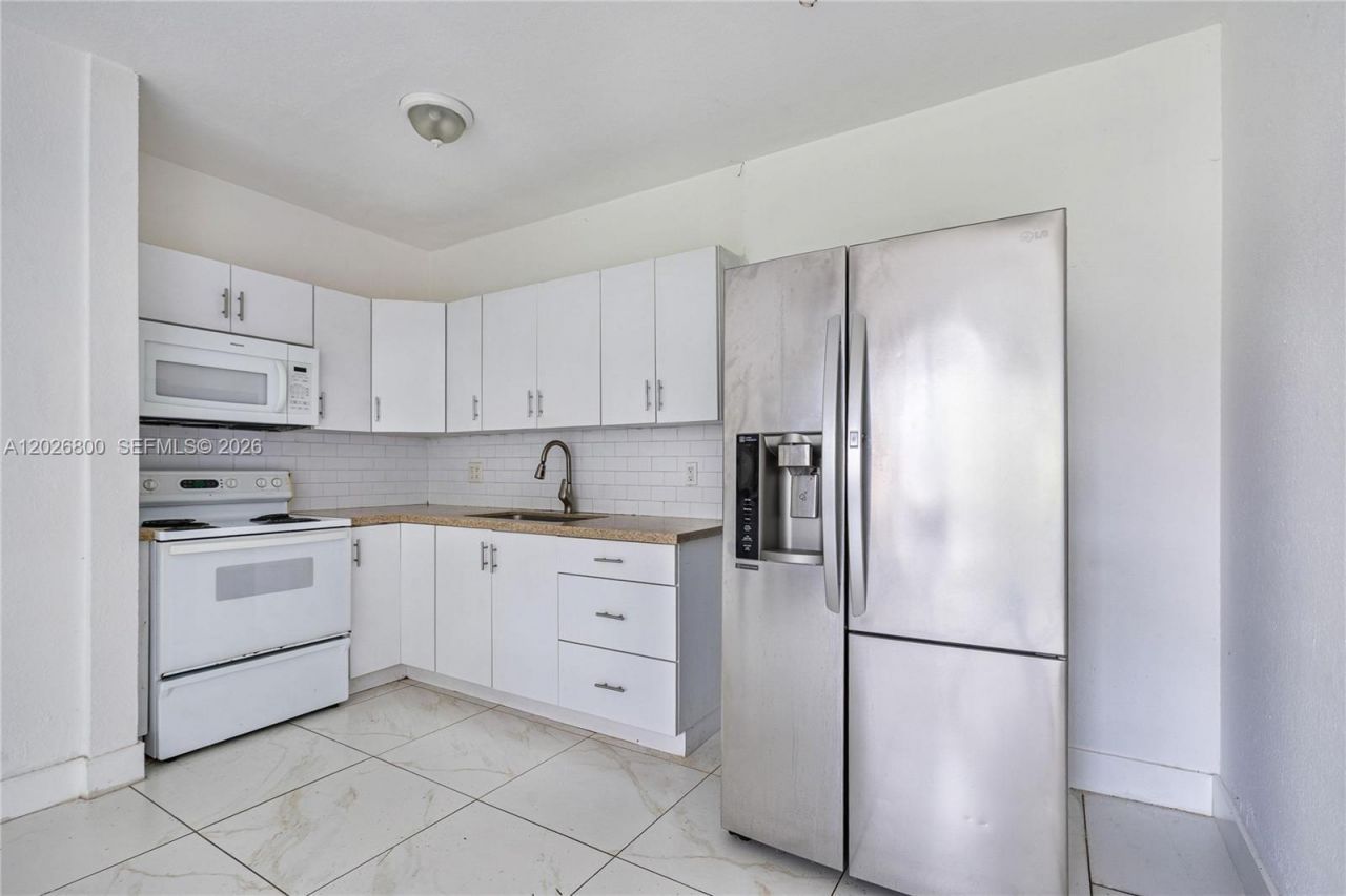 821 NW 36th Ave, Miami, FL 33125 Photo