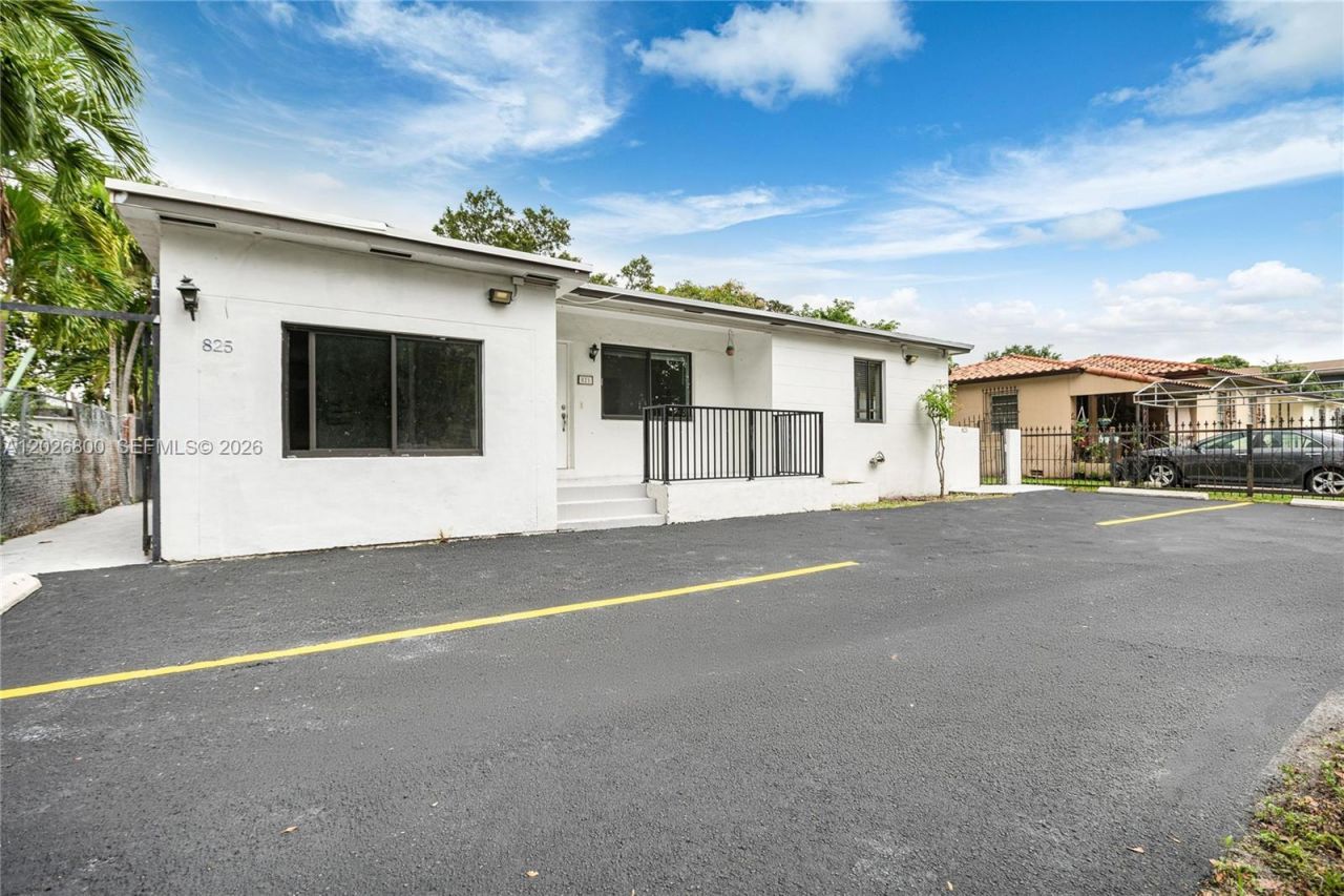 821 NW 36th Ave, Miami, FL 33125 Photo